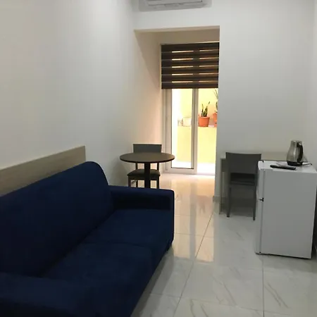 St George Central לינה וארוחת בוקר Santa Vennera